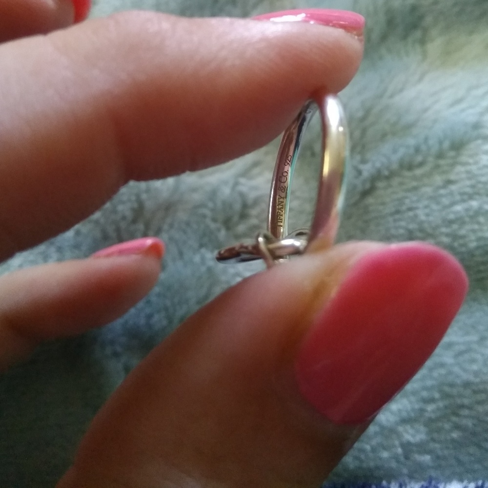 Sold.   Authentic Tiffany and Co Elsa Peretti ring - Picture 4 of 5